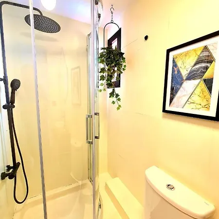 Sky Level Loft Апартаменти Сьєрра-Невада