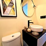 Sky Level Loft Apartment *