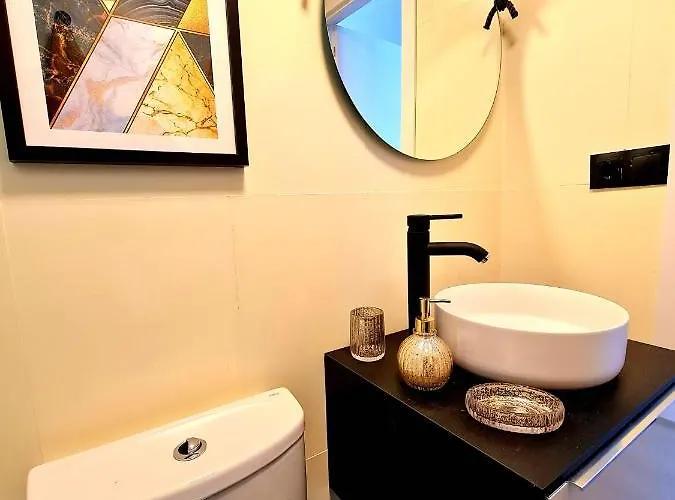 Sky Level Loft Апартаменти *